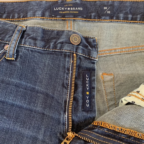 Lucky Brand 221 Straight Leg Jeans Size 36/32 - Picture 7 of 16